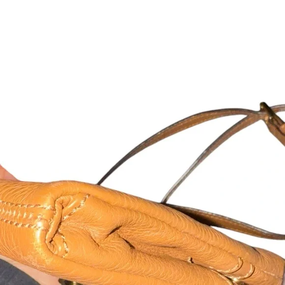 Michael Kors Fulton Crossbody Bag Cognac Pebbled Leather - Picture 6 of 10